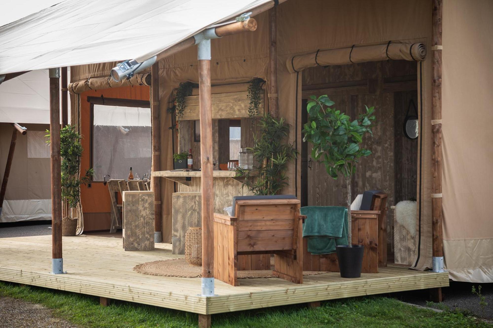 Camping Le Val De Cesse Mirepeisset ภายนอก รูปภาพ